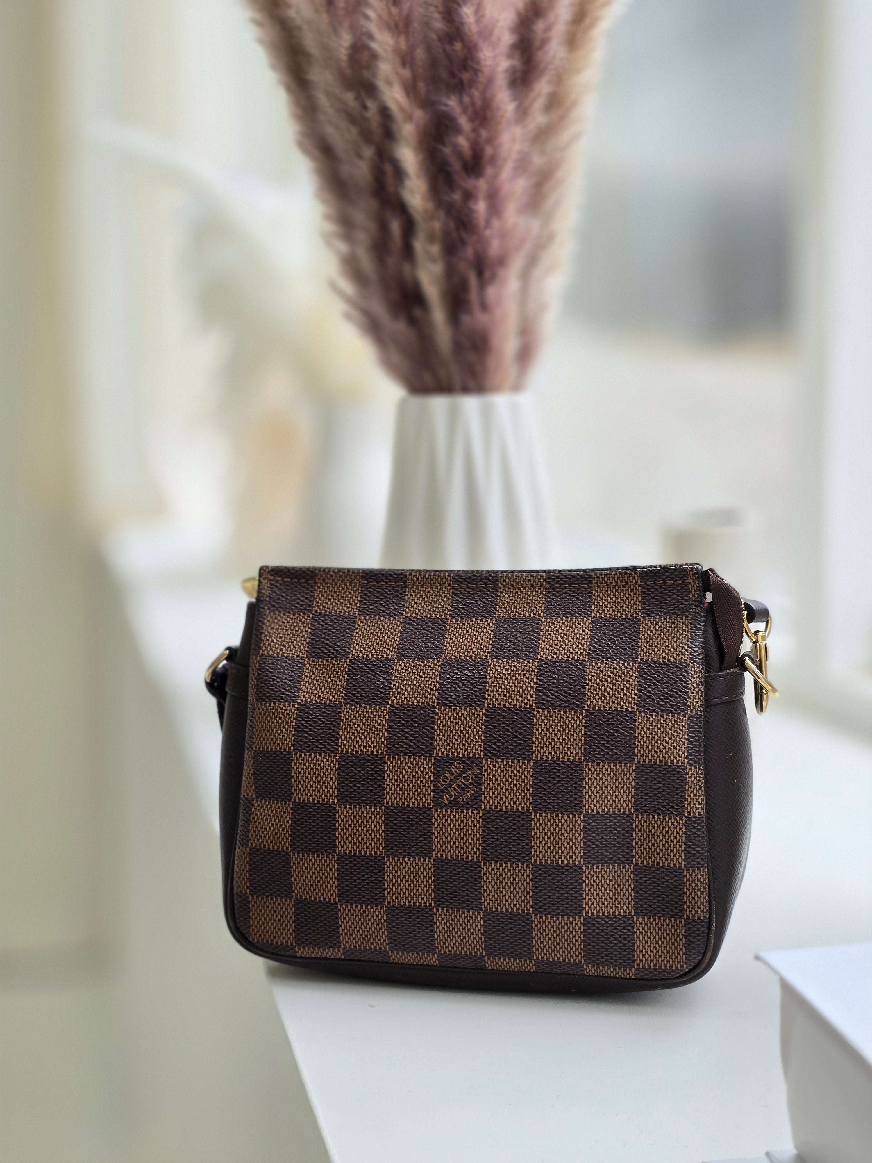 Louis Vuitton Cosmetic Pouch high quality Damier Brown Clutch