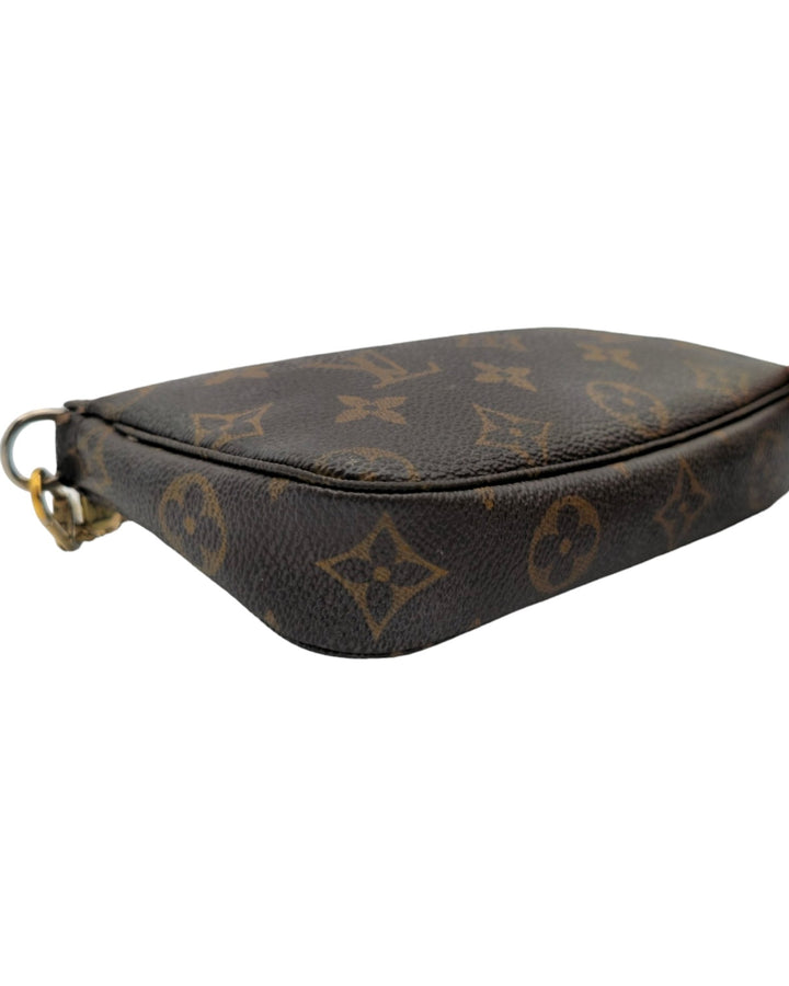 Louis Vuitton Mini Pochette Accessories - Monogram Louis VuittonMini Pochette Accessories - MonogramMini Pochette Accessories - MonogramForgotten Luxuries Forgotten Luxuries