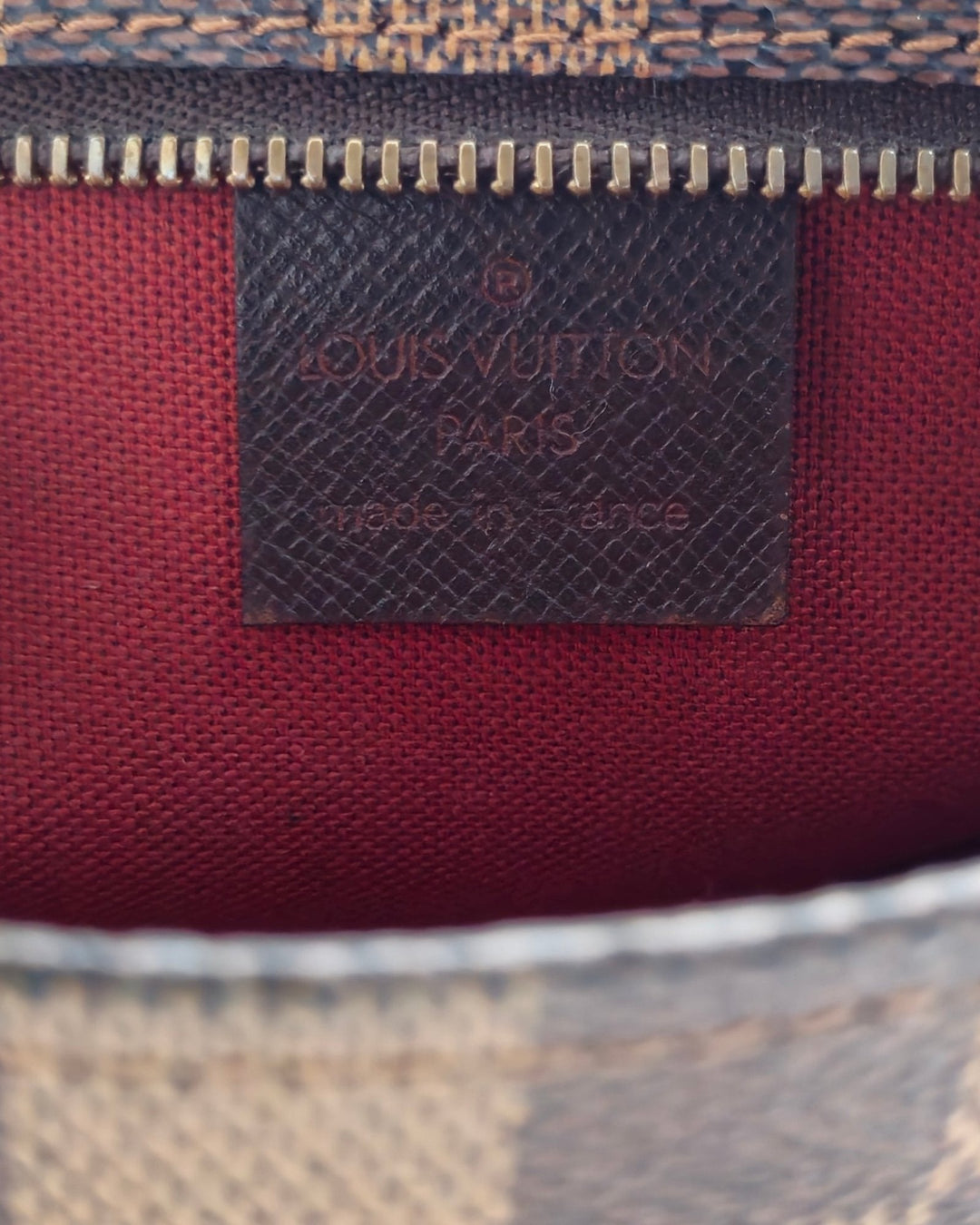 Louis Vuitton Trousse Makeup Pouch - Damier Ebene Louis VuittonTrousse Makeup Pouch - Damier EbeneTrousse Makeup Pouch - Damier EbeneForgotten Luxuries Forgotten Luxuries